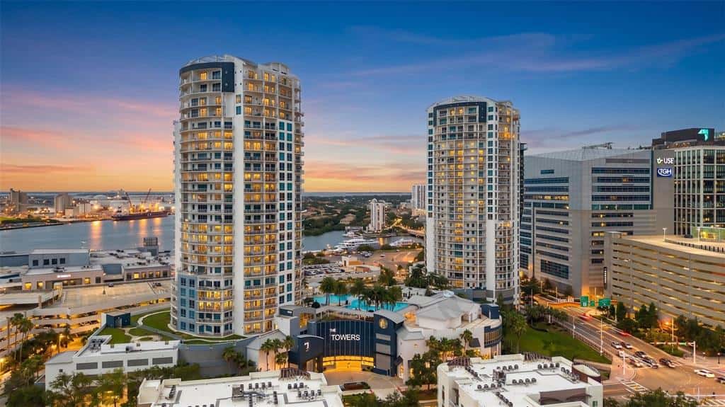 Condominium in TAMPA