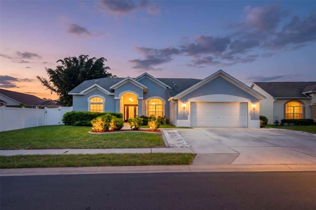 Single Family Residence in NEW PORT RICHEY