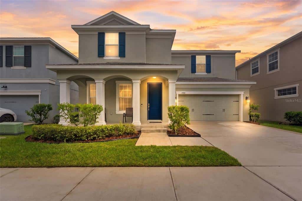 Single Family Residence in TAMPA