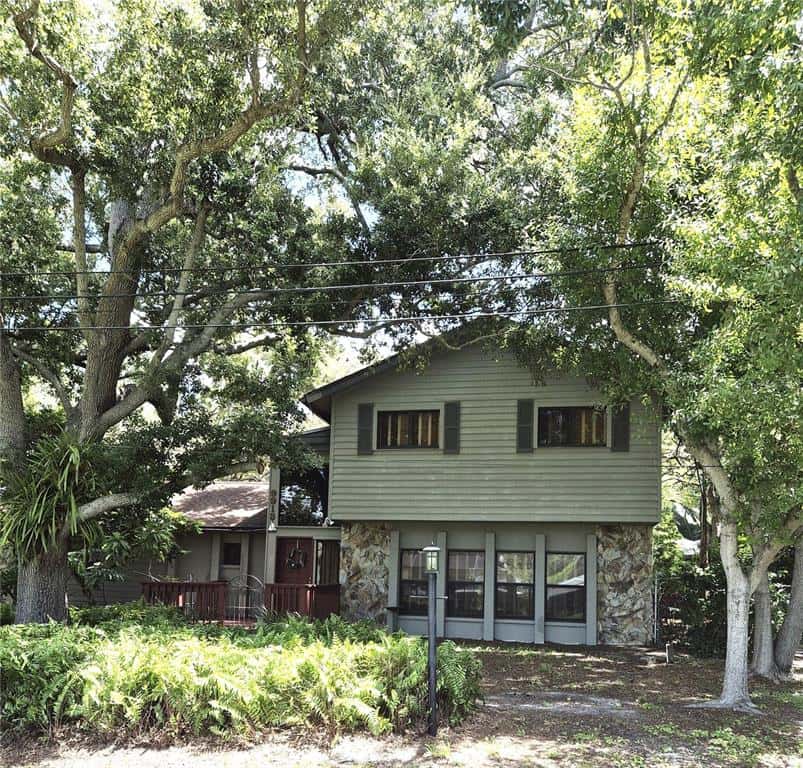 Single Family Residence in SEMINOLE