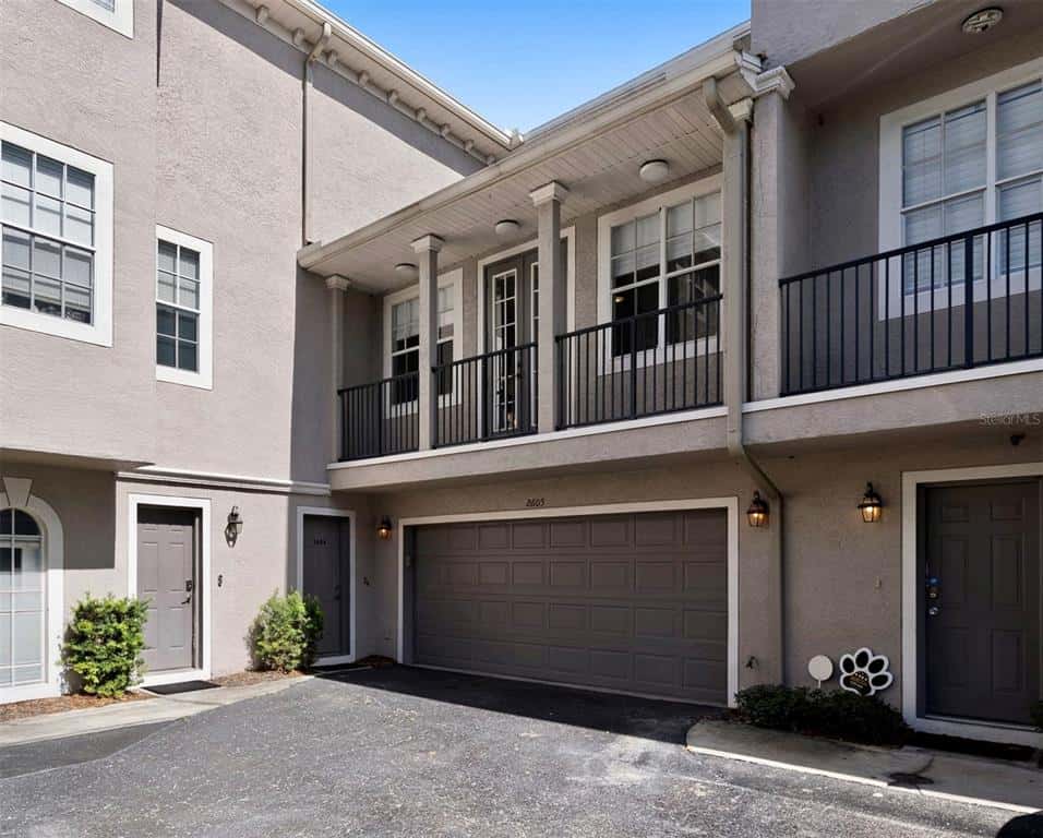 Townhouse in TAMPA