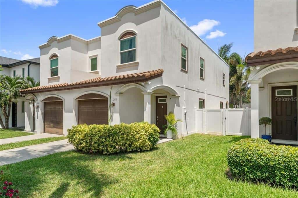 Townhouse in TAMPA