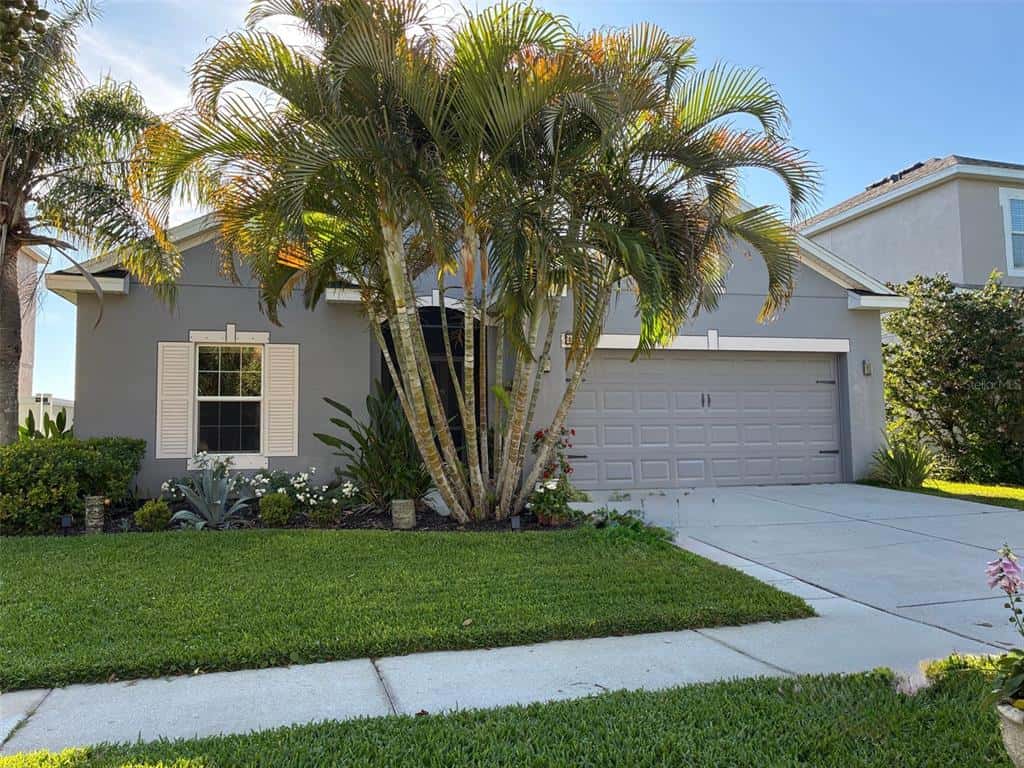 Single Family Residence in RUSKIN