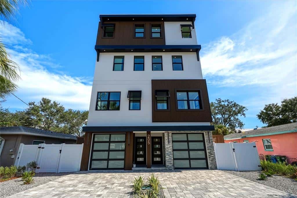 Condominium in INDIAN ROCKS BEACH