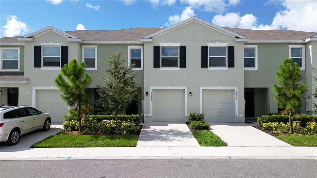 Townhouse in LAND O LAKES