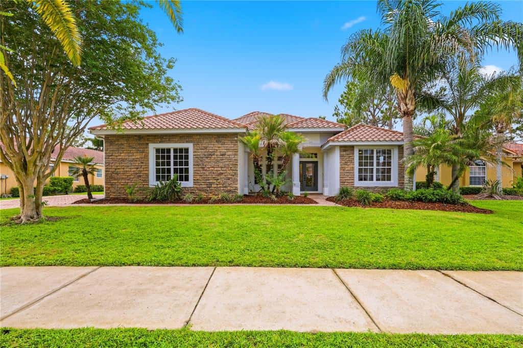Single Family Residence in TAMPA
