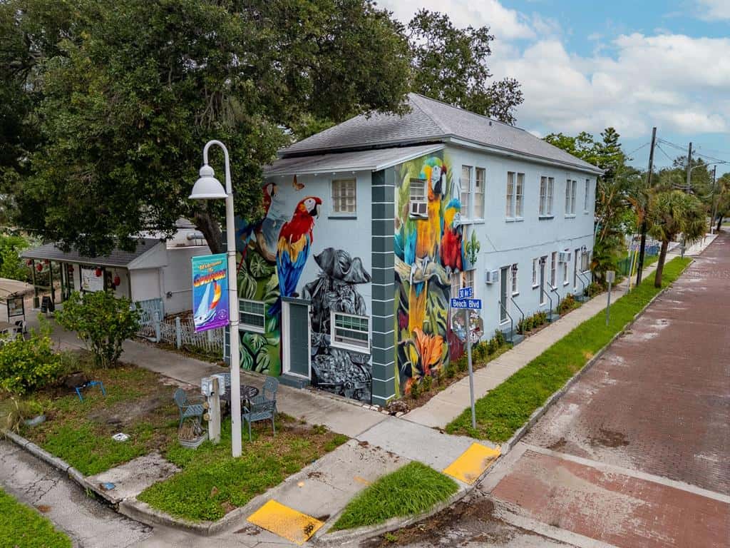 Quadruplex in GULFPORT