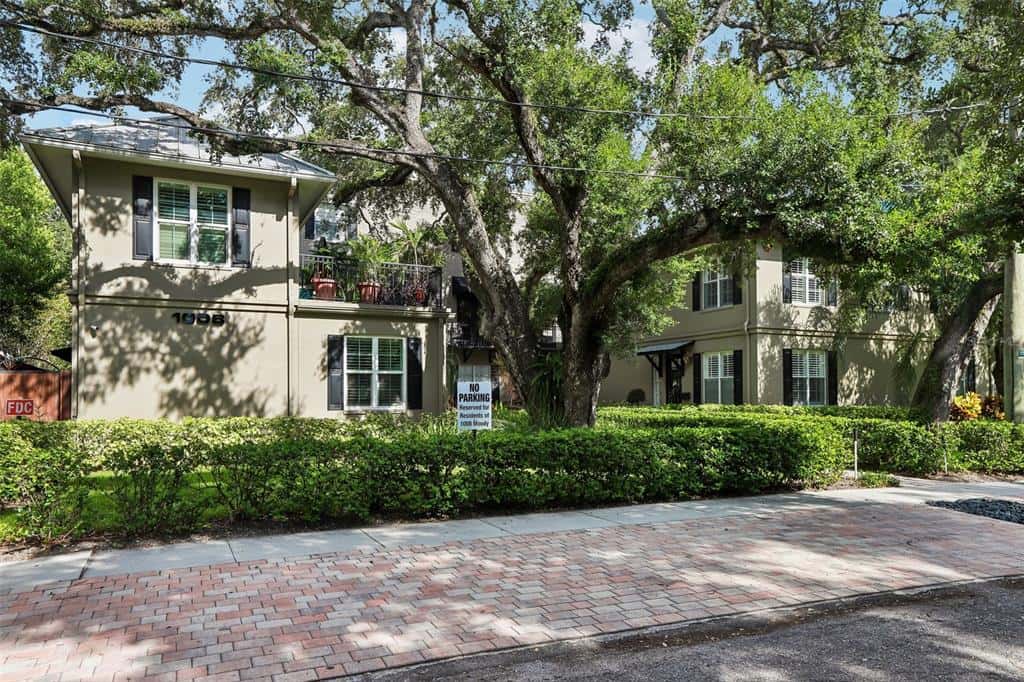 Townhouse in TAMPA