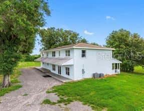 Single Family Residence in BARTOW