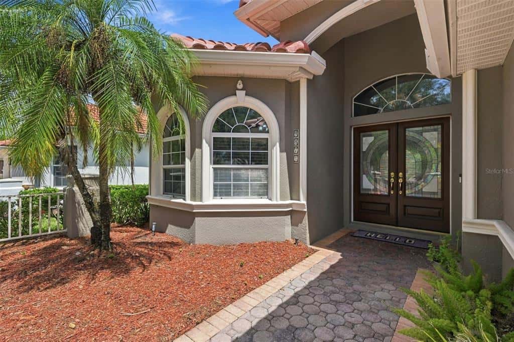 Single Family Residence in SEMINOLE
