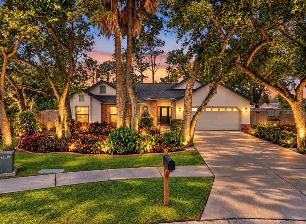 Single Family Residence in BRANDON