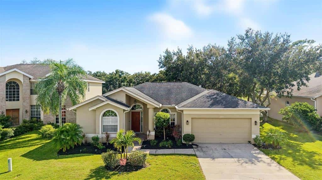 Single Family Residence in OLDSMAR