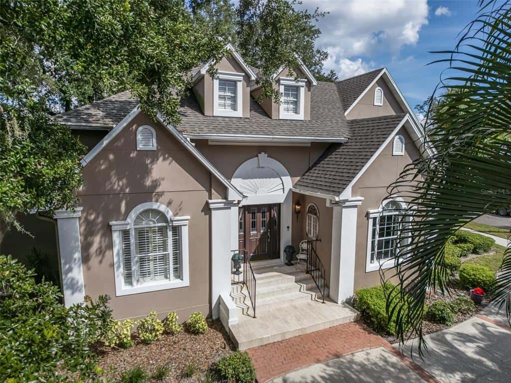 Single Family Residence in TAMPA