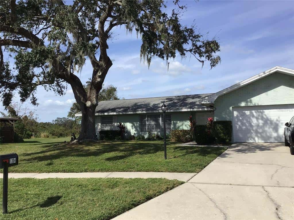 Single Family Residence in CLEARWATER
