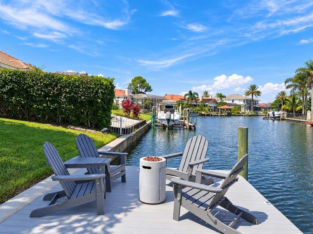Single Family Residence in TAMPA