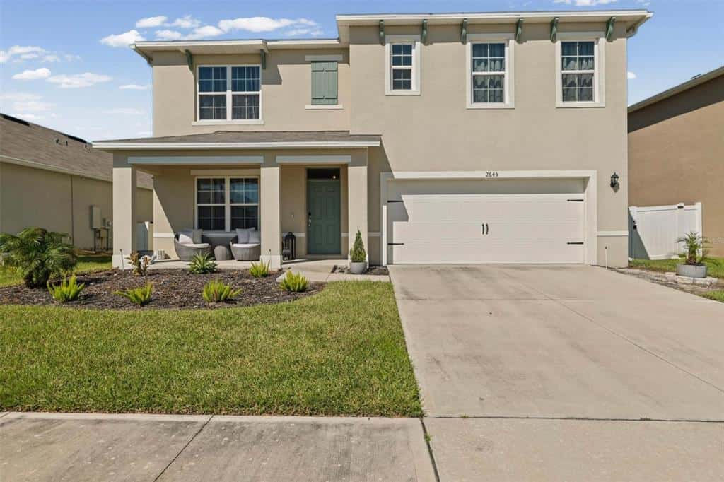 Single Family Residence in LAKELAND