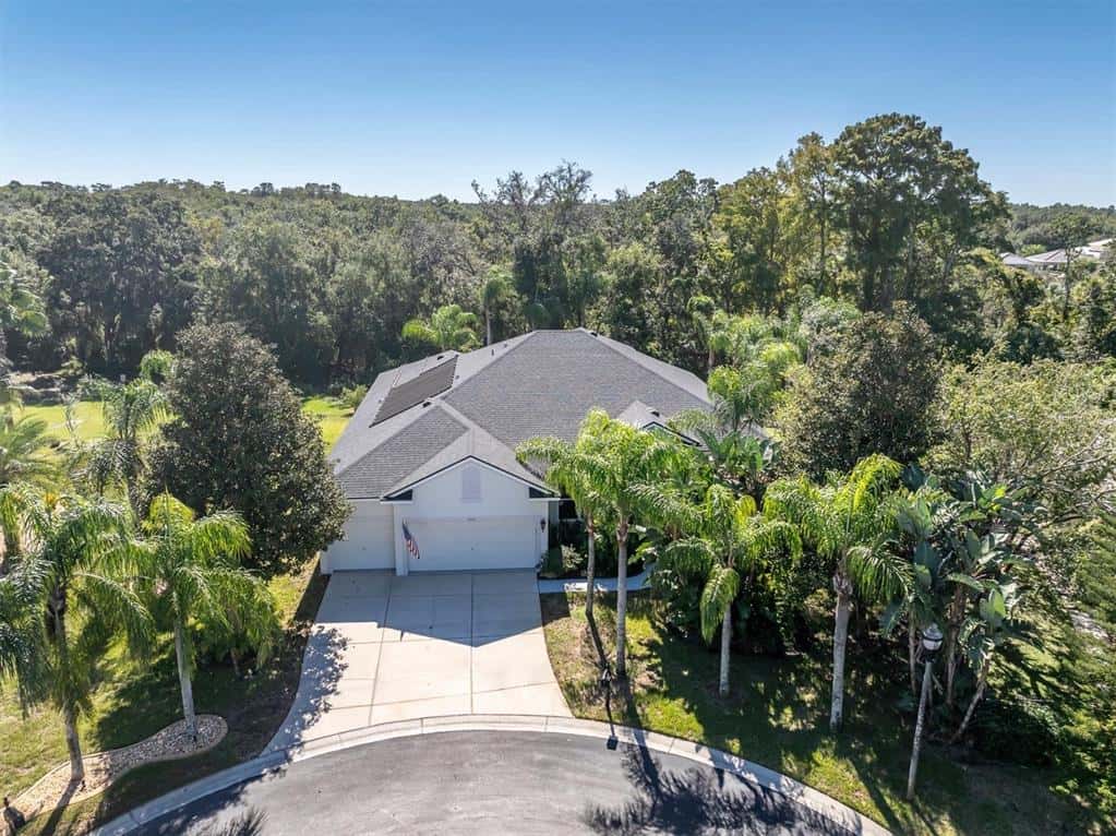 Single Family Residence in NEW PORT RICHEY