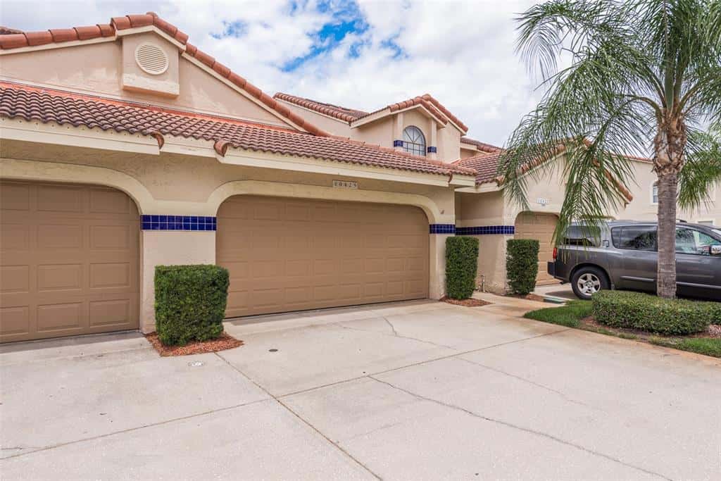 Townhouse in TAMPA
