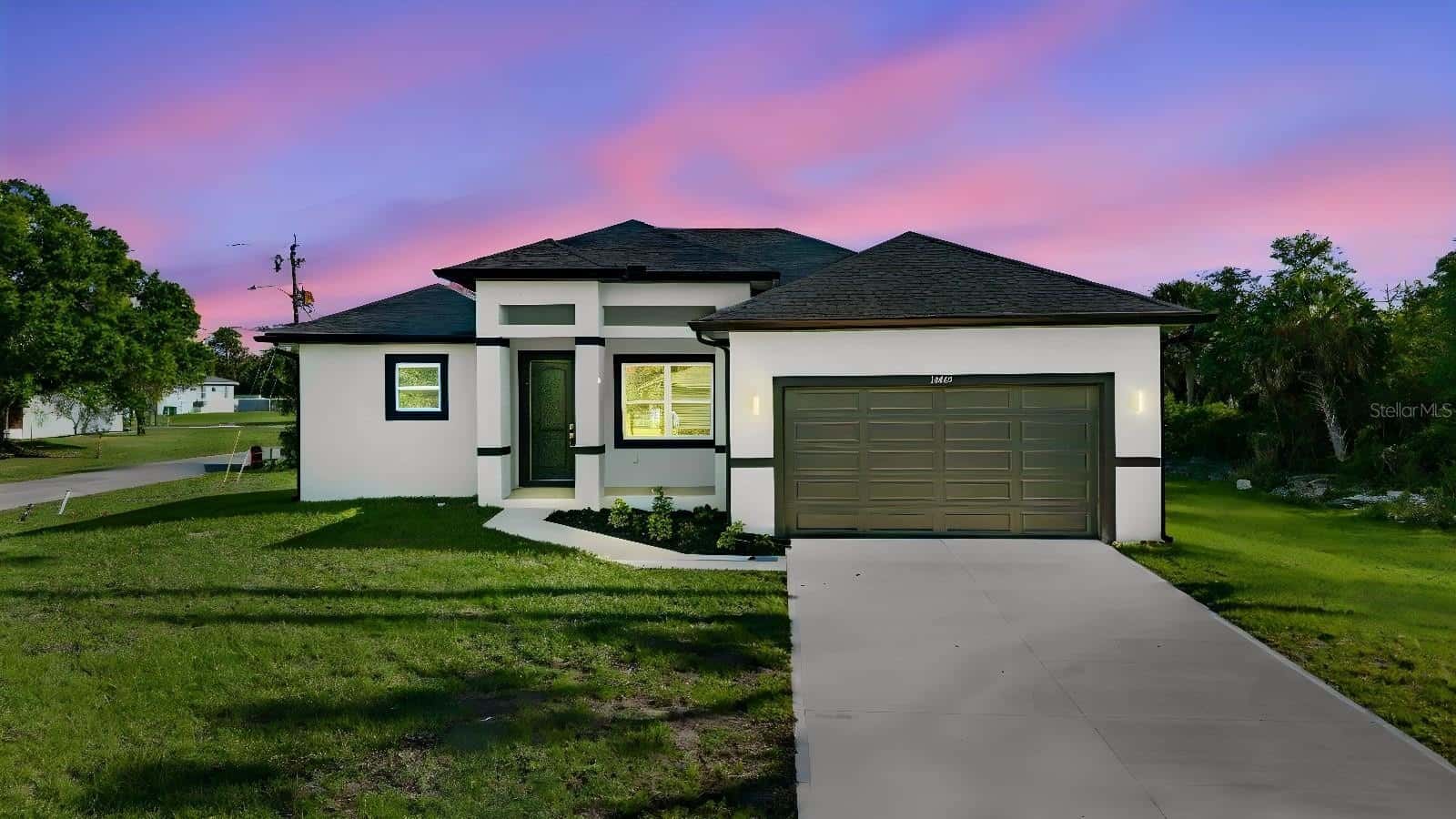 Single Family Residence in PORT CHARLOTTE