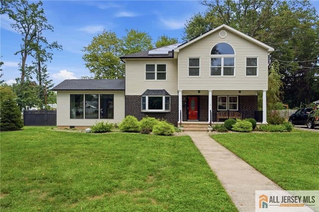 single family in South Plainfield
