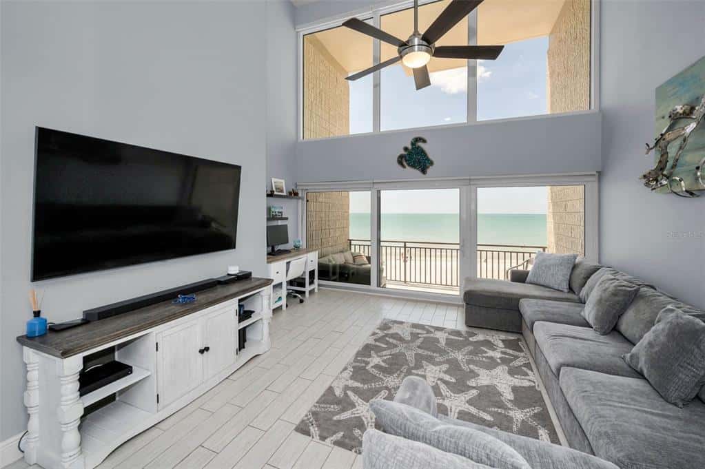 Condominium in INDIAN SHORES