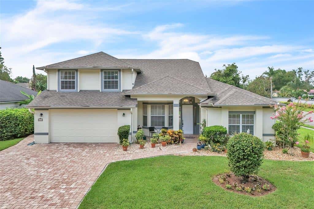 Single Family Residence in WINTER PARK