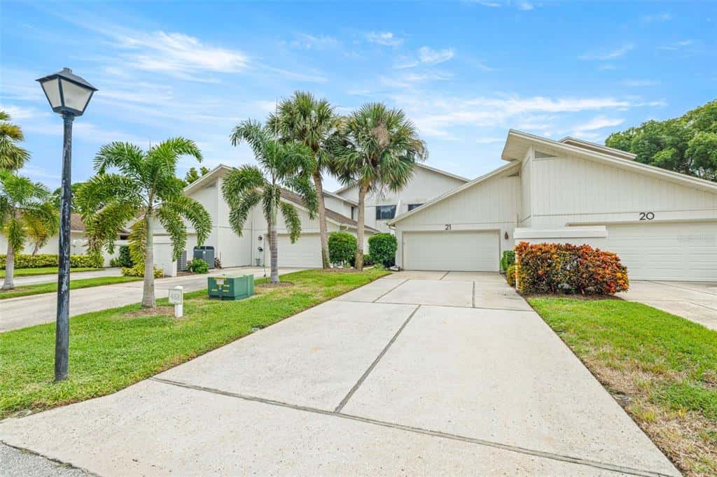 Townhouse in PALM HARBOR