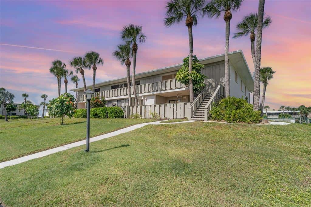 Condominium in HOLMES BEACH