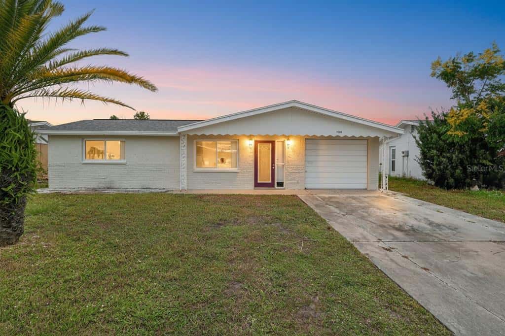 Single Family Residence in PORT RICHEY