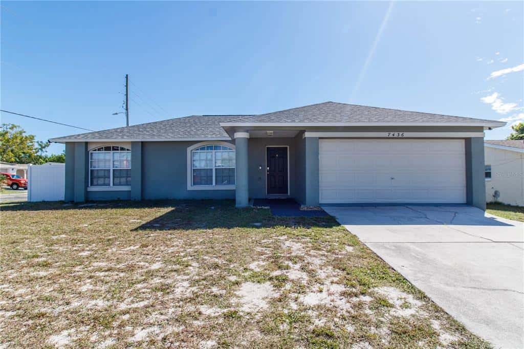 Single Family Residence in PORT RICHEY