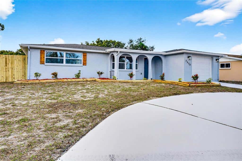 Single Family Residence in PORT RICHEY