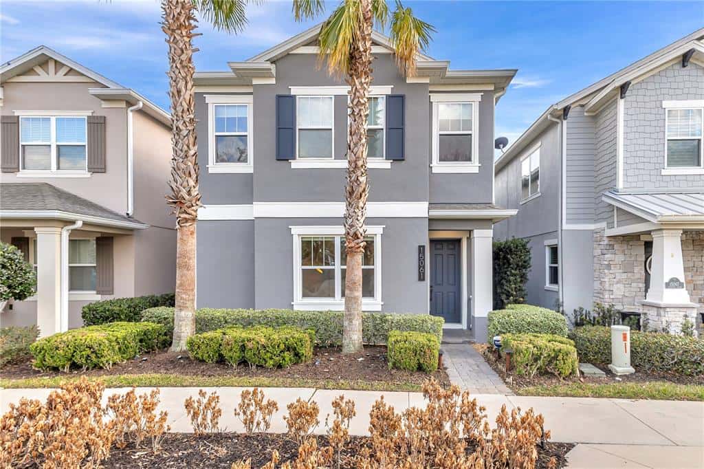 Single Family Residence in WINTER GARDEN