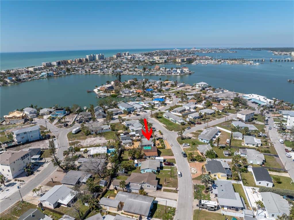 Single Family Residence in MADEIRA BEACH