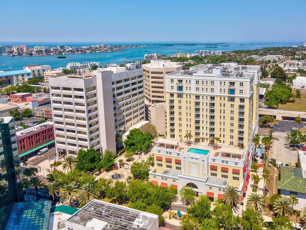 Condominium in CLEARWATER
