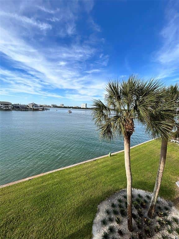 Condominium in CLEARWATER BEACH