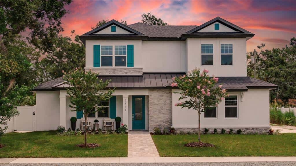 Single Family Residence in GULFPORT