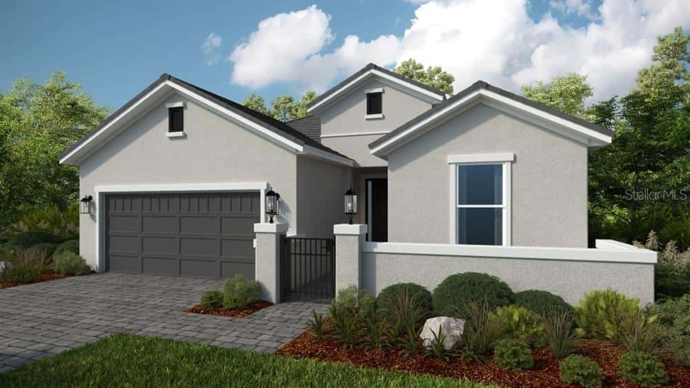 Single Family Residence in WINTER GARDEN