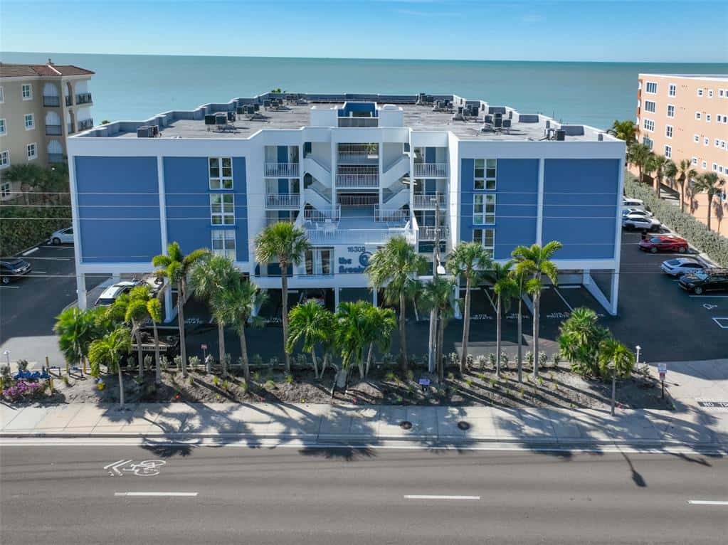 Condominium in REDINGTON BEACH