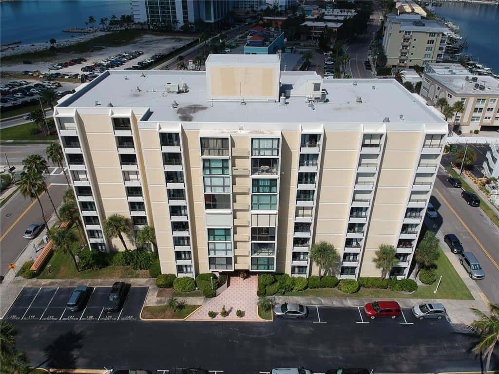 Condominium in CLEARWATER